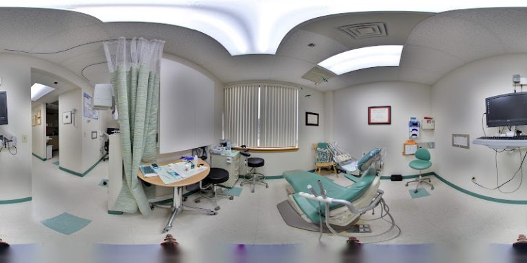 Raynor Dental - Peterborough - Dental clinic At 60 Hancock Rd, Peterborough, NH 03458 4 photo cf82db80 b198 433a 81dc 5521cd306a2b 768x384