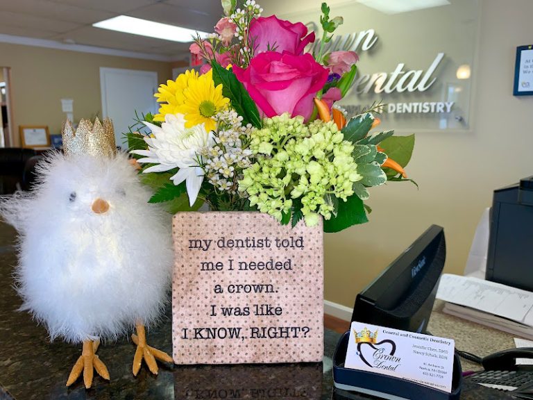 Crown Dental - Dental clinic At 61 Amherst St, Nashua, NH 03064 2 photo ddd0d367 6652 49a7 911a cd5f7132262f 768x576