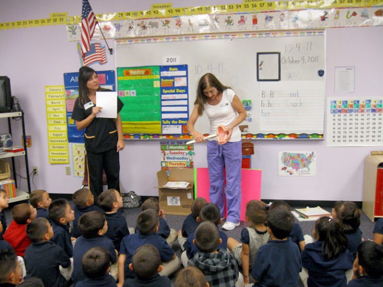 Mountain Dental - Dentist At 3410 Indian School Rd NE, Albuquerque, NE 87106 2 photo e1fdd1bb 4149 4d37 af43 711be84555cb 768x576