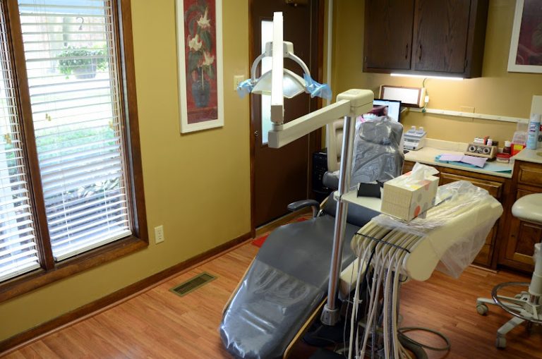 Berger Dentistry - Dentist At 1620 St Joe River Dr, Fort Wayne, IN 46805 3 photo e5e43c5b 0a51 4d81 8c01 4a0edf7b777e 768x509