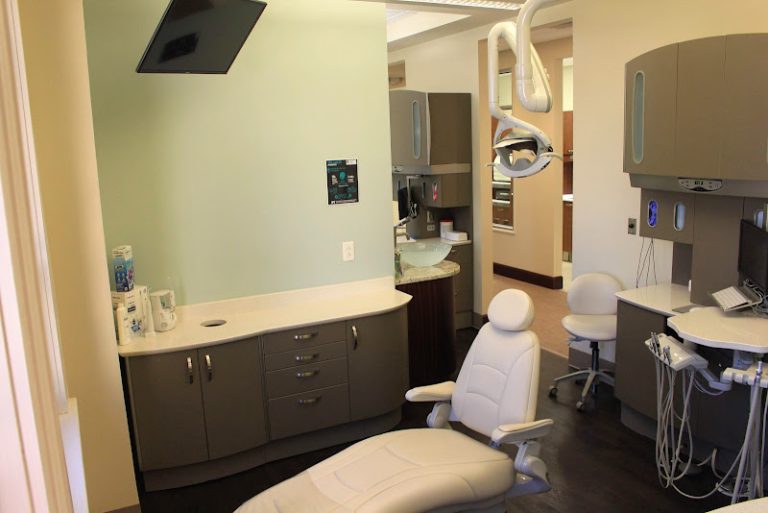 Columbia Smiles - Dentist At 1310 Lady St suite 600, Columbia, SC 29201 2 photo e79b58aa 00a3 4686 b4c8 8208e2c117e5 768x513
