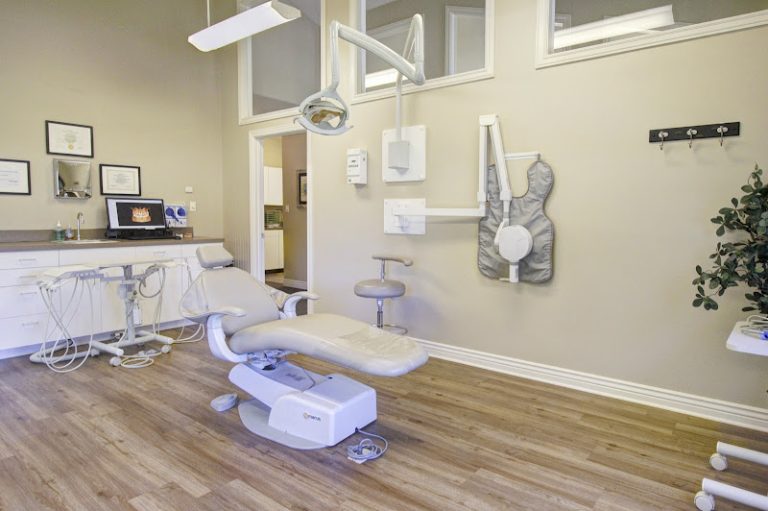 Idaho Perio Center for Dental Implants and Laser Periodontal Therapy. - Dental implants periodontist At 6019 N Eagle Rd, Boise, ID 83713 2 photo f7ec589d 4ce3 4504 bb87 e616c18468ca 768x511