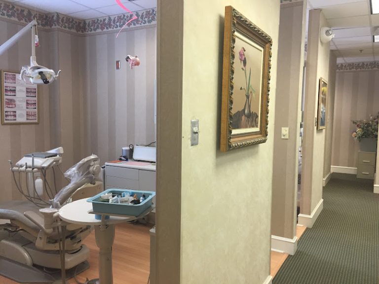 Eco Dental- He Harry Y DDS - Dental implants periodontist At 1400 Peoples Plaza #207, Newark, DE 19702 2 photo fa038592 0b44 4528 adfc fac767f019f9 768x576