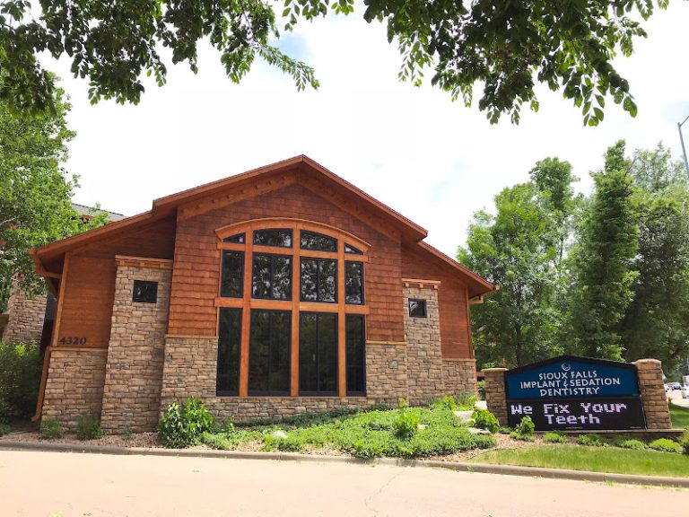 Sioux Falls Sedation Dentistry - Dentist At 4320 S Minnesota Ave, Sioux Falls, SD 57105 2 photo fa60c56f e7ca 490e 82b7 a4e09f0d260f 768x576