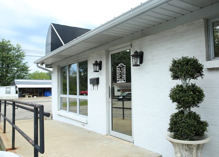 Witty Family and Cosmetic Dentistry - Dentist At 704 N Main St, Nicholasville, KY 40356 2 photo fabd9f51 80b6 4c05 a46b a6a3a0af631a 768x550