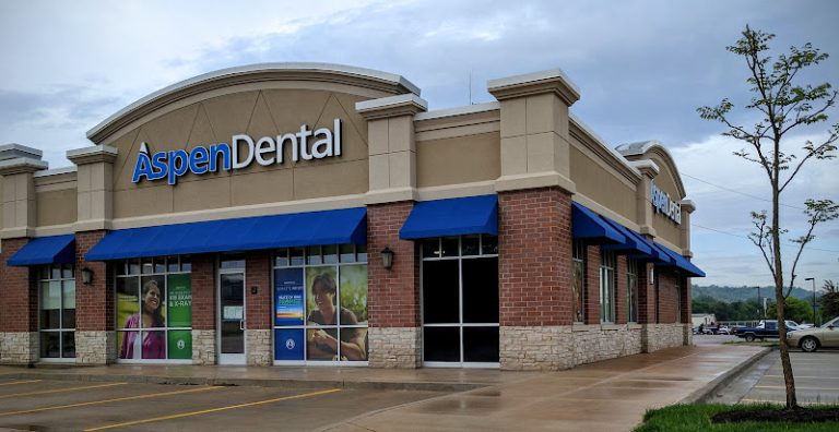Aspen Dental - Dentist At 220 West Washington Street, East Peoria, IL 61611 4 photo ff68b145 9f15 4cdd 95f5 1e36bfeab01c 768x396
