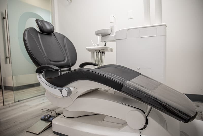 65 Broadway Dental