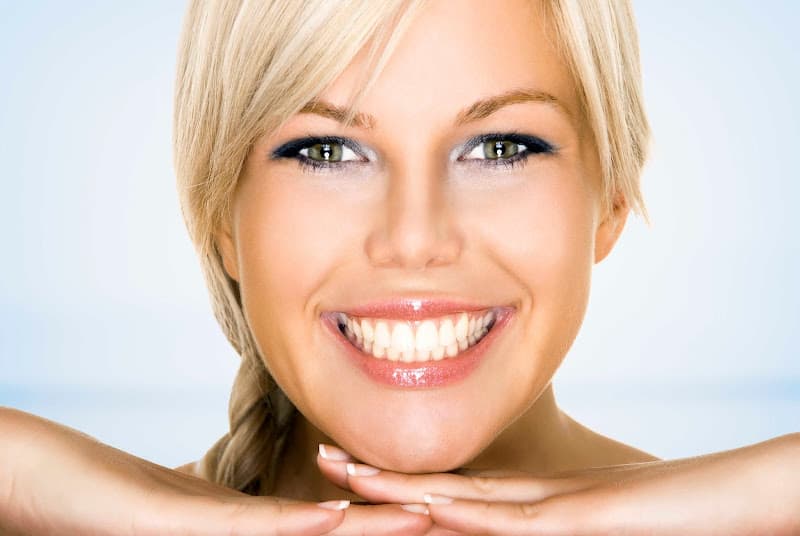 Broadway Family & Cosmetic Dentistry