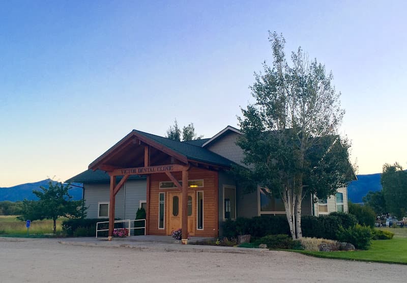 Dr. Jeremy M. Anderson, DDS