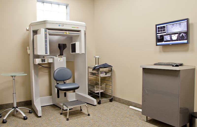 In Smyle Dental - Dentist Chicago