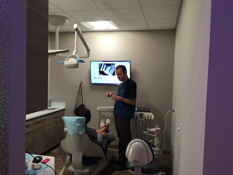 Lux Dental