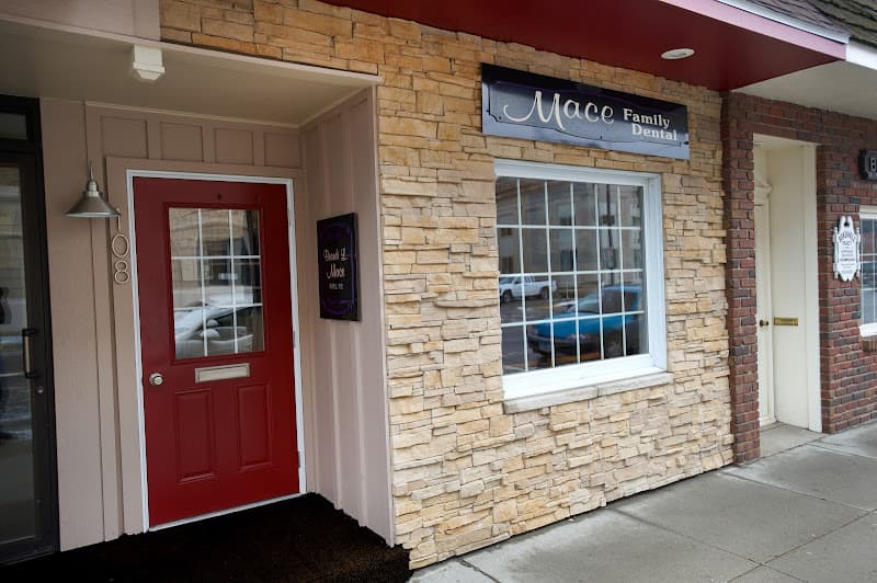 Mace Family Dental: Brandi L Mace DDS