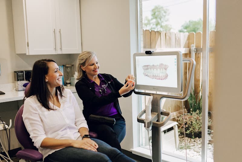 Tello Smiles: Courtni Tello, DDS