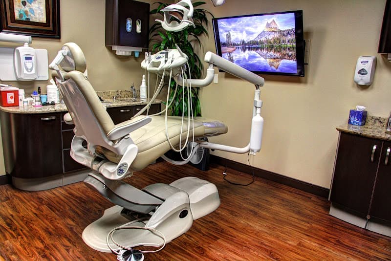 Sam Namdarian - Fresno Smile Makeovers, Premier Cosmetic Dentistry — photo 2