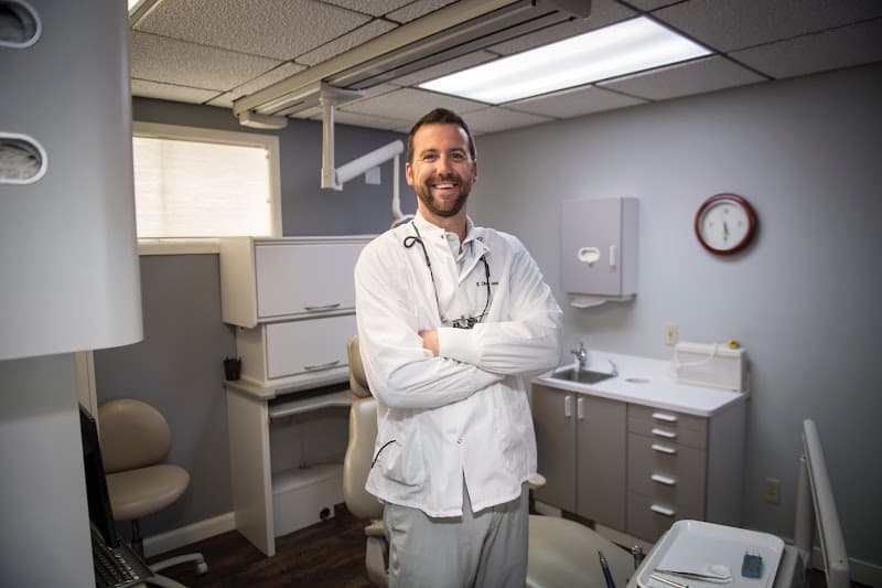 Rogue River Family Dental: Chas Jensen, DDS — photo 2