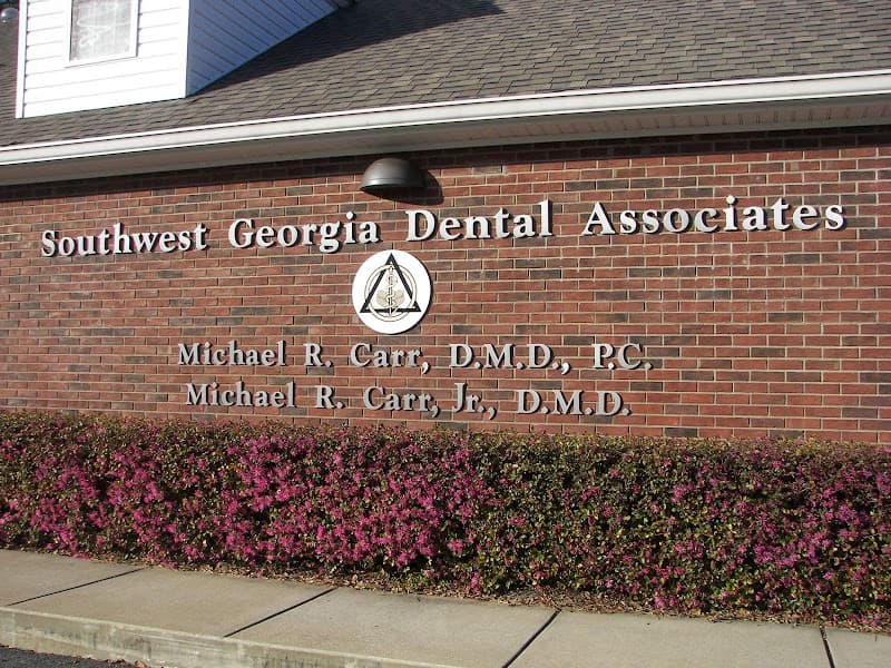 Southwest Georgia Dental Associates: Carr Michael R DDS — photo 2