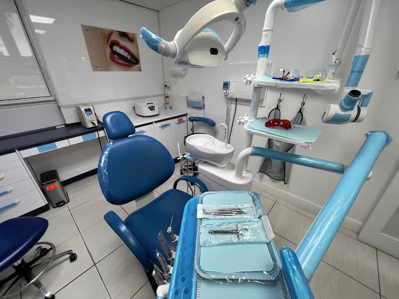 Florida Dental Clinic — photo 2