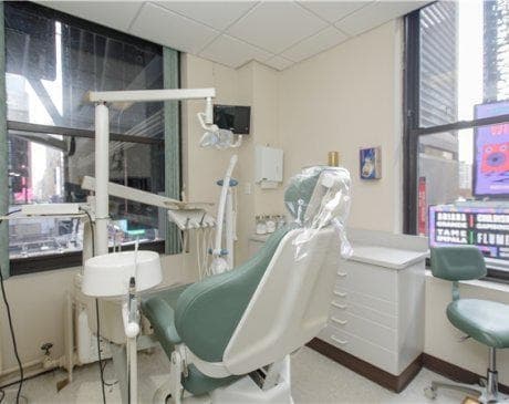 New York Midtown Dental, PC: Dr. Marvin Brody, DDS — photo 3