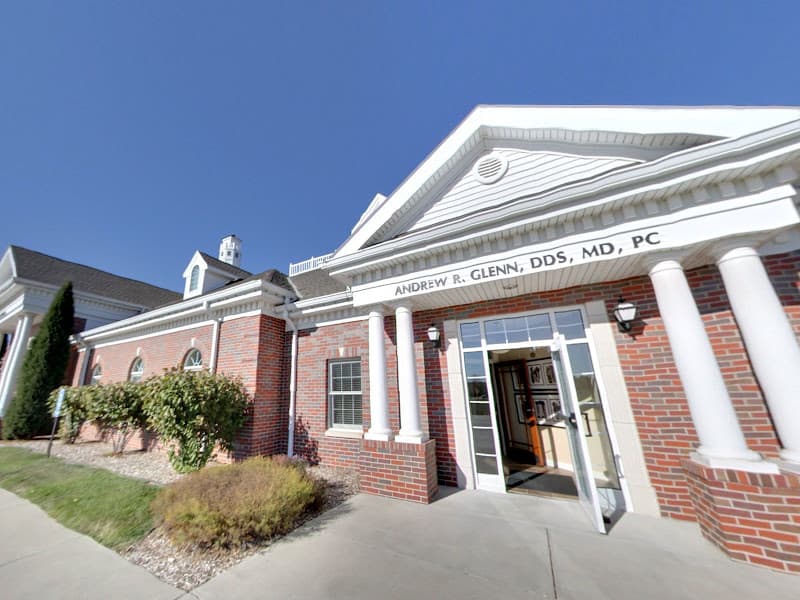 Andrew R. Glenn, DDS, MD — photo 2