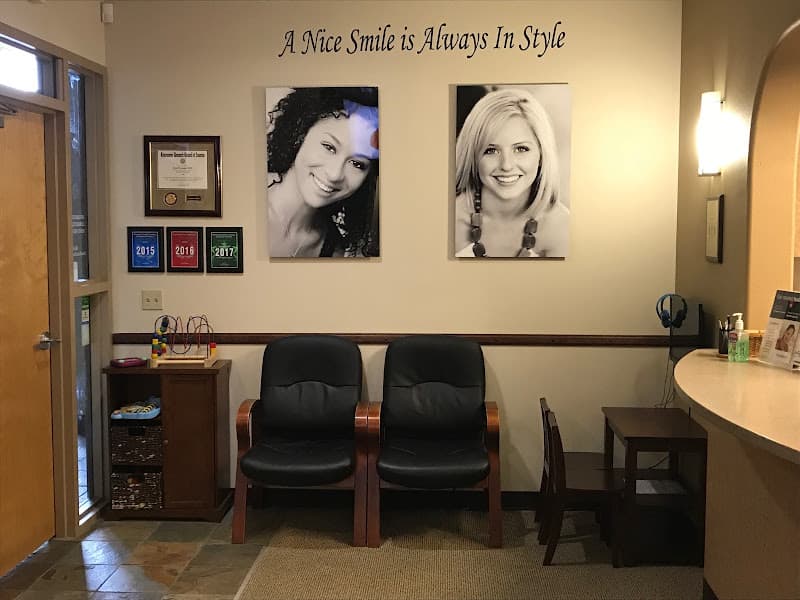 Riverpoint Family, Cosmetic and Implant Dentistry — photo 4