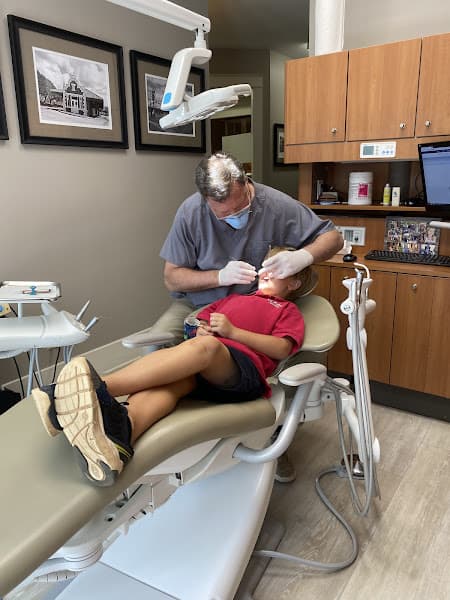 Hilton David DDS