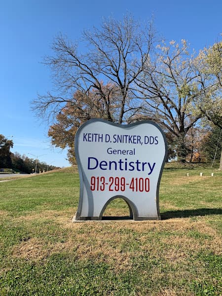 Keith D Snitker DDS