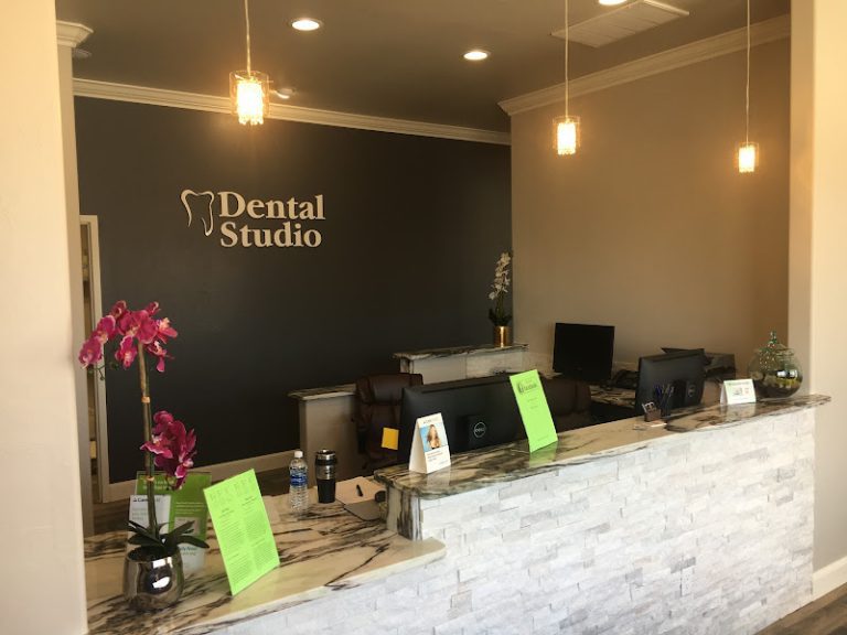 Dental Studio Of MacArthur