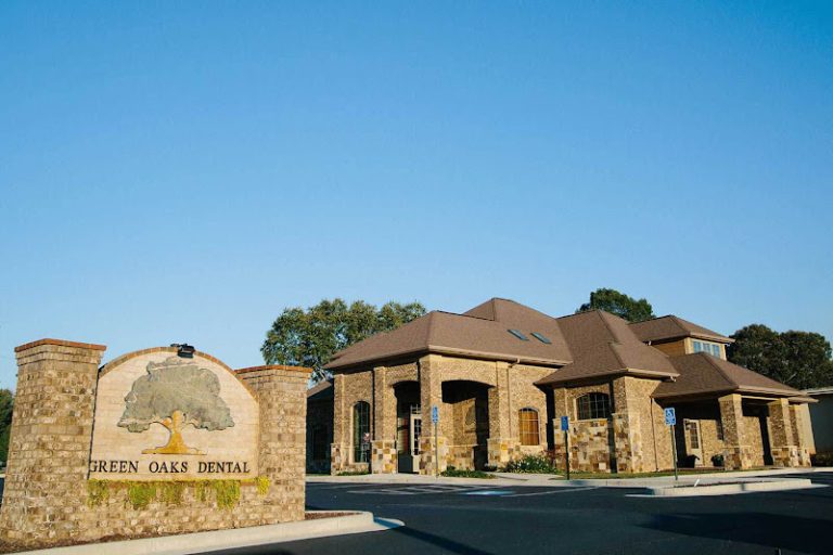 Green Oaks Dental